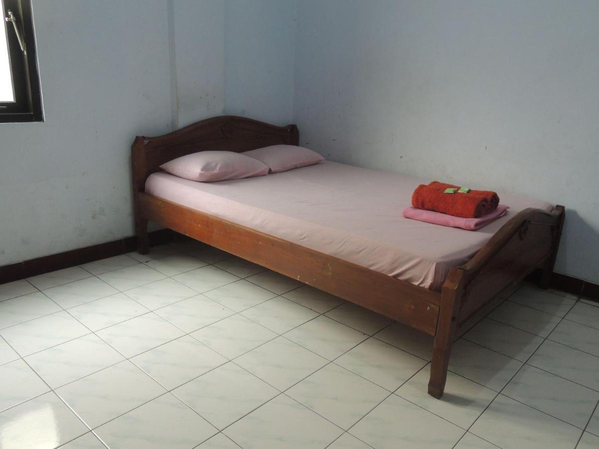 Hotel Sejahtera Kebumen Exteriör bild