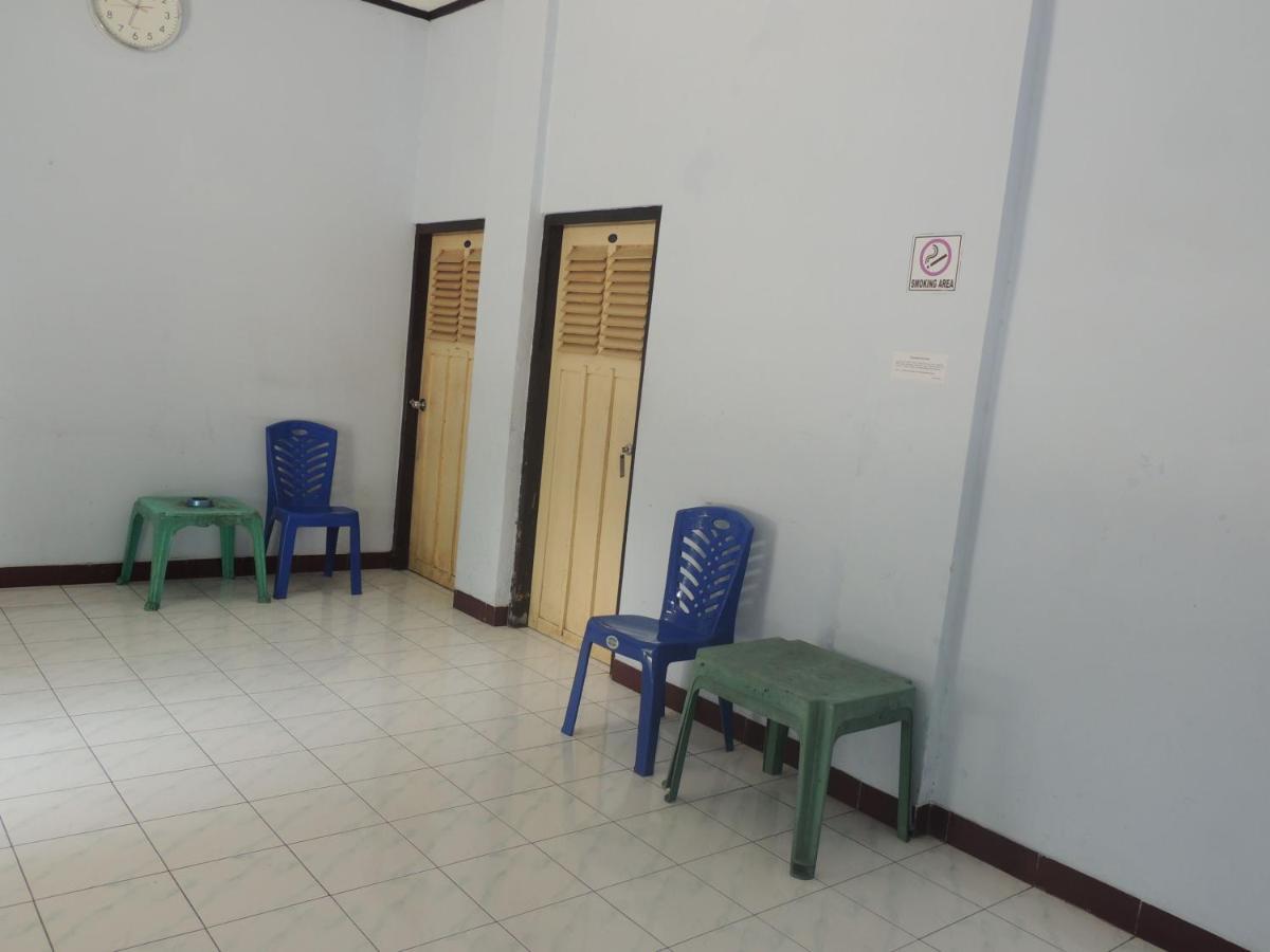 Hotel Sejahtera Kebumen Exteriör bild