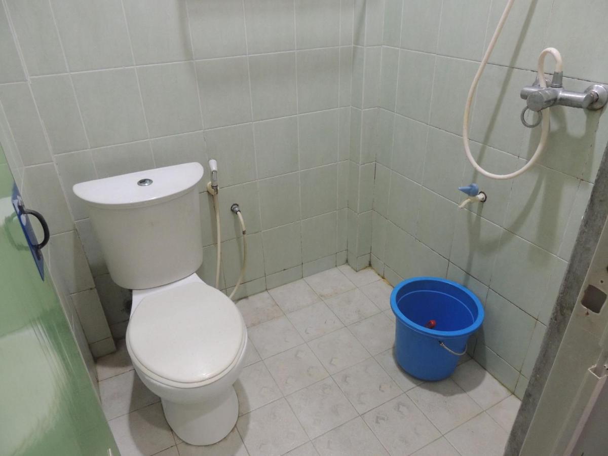 Hotel Sejahtera Kebumen Exteriör bild